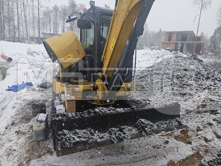 Техническое обслуживание мини-экскаватора XE55U - 3